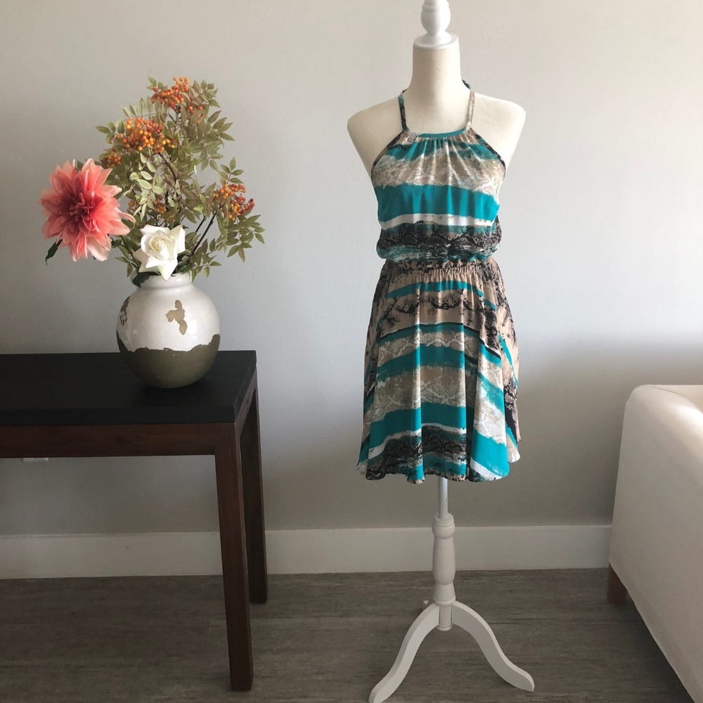 Beautiful BEBE dress, Sixe XS